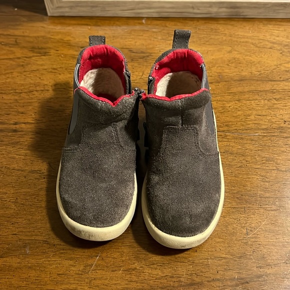 UGG Hamden Trainers Chesnut Toddler Boot - Picture 2 of 12